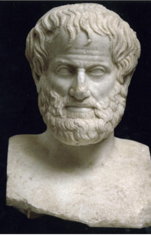                아리스토텔레스 조각상